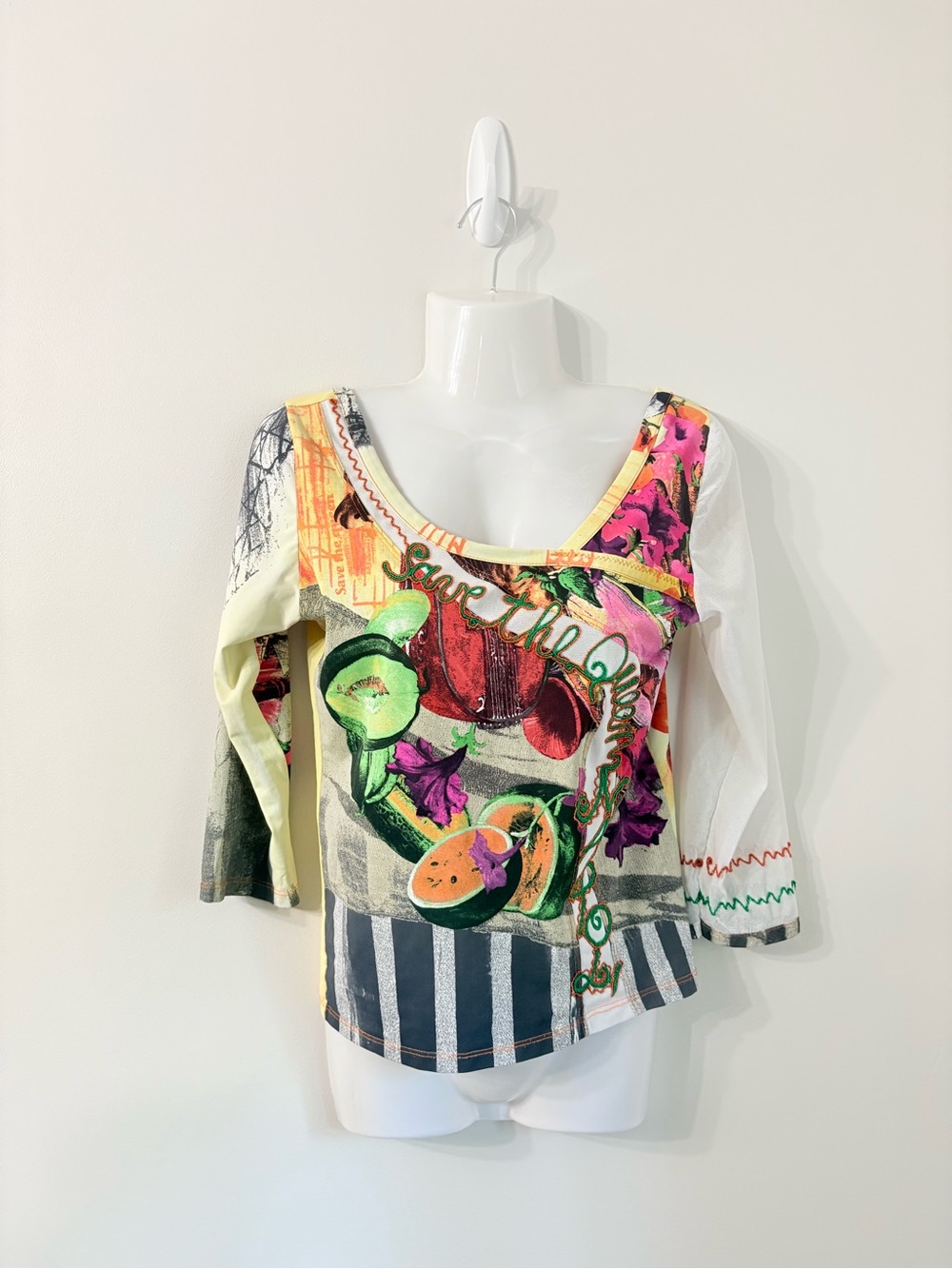 SAVE THE QUEEN! Italy Graphic Print Mesh Top Wearable Art 3/4 Sleeve Maximalist
